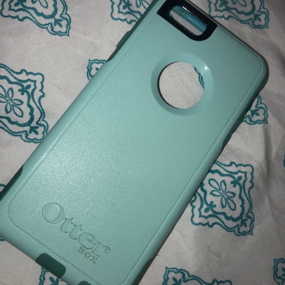 Otterbox case for iPhone 6/7